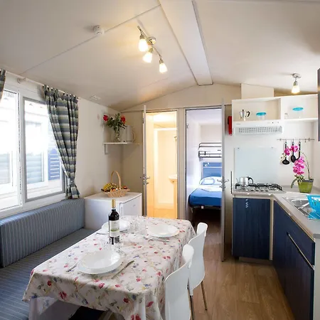 La Rocca Village Kemp Bardolino