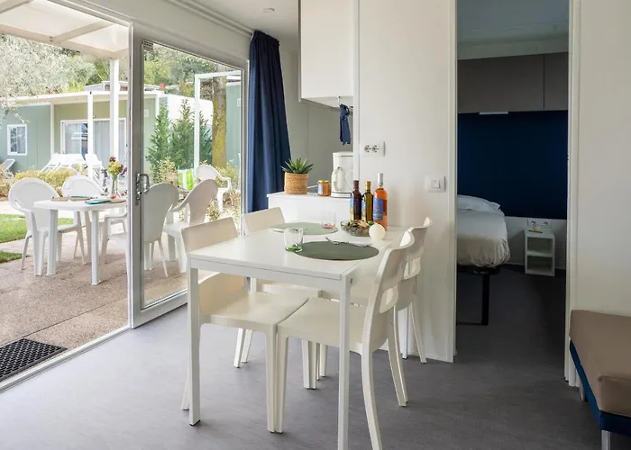 La Rocca Village Кемпінг 3*