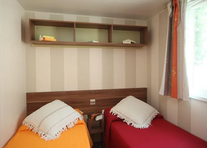 Кемпінг La Rocca Village 3*