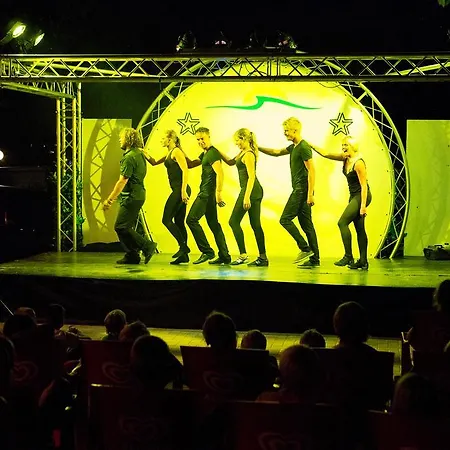 拉罗卡露营地 营地 巴多利诺