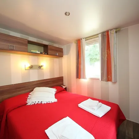 拉罗卡露营地 3*